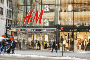 H&M increases return fees