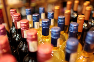 Dutch online liquor stores should stop using BNPL
